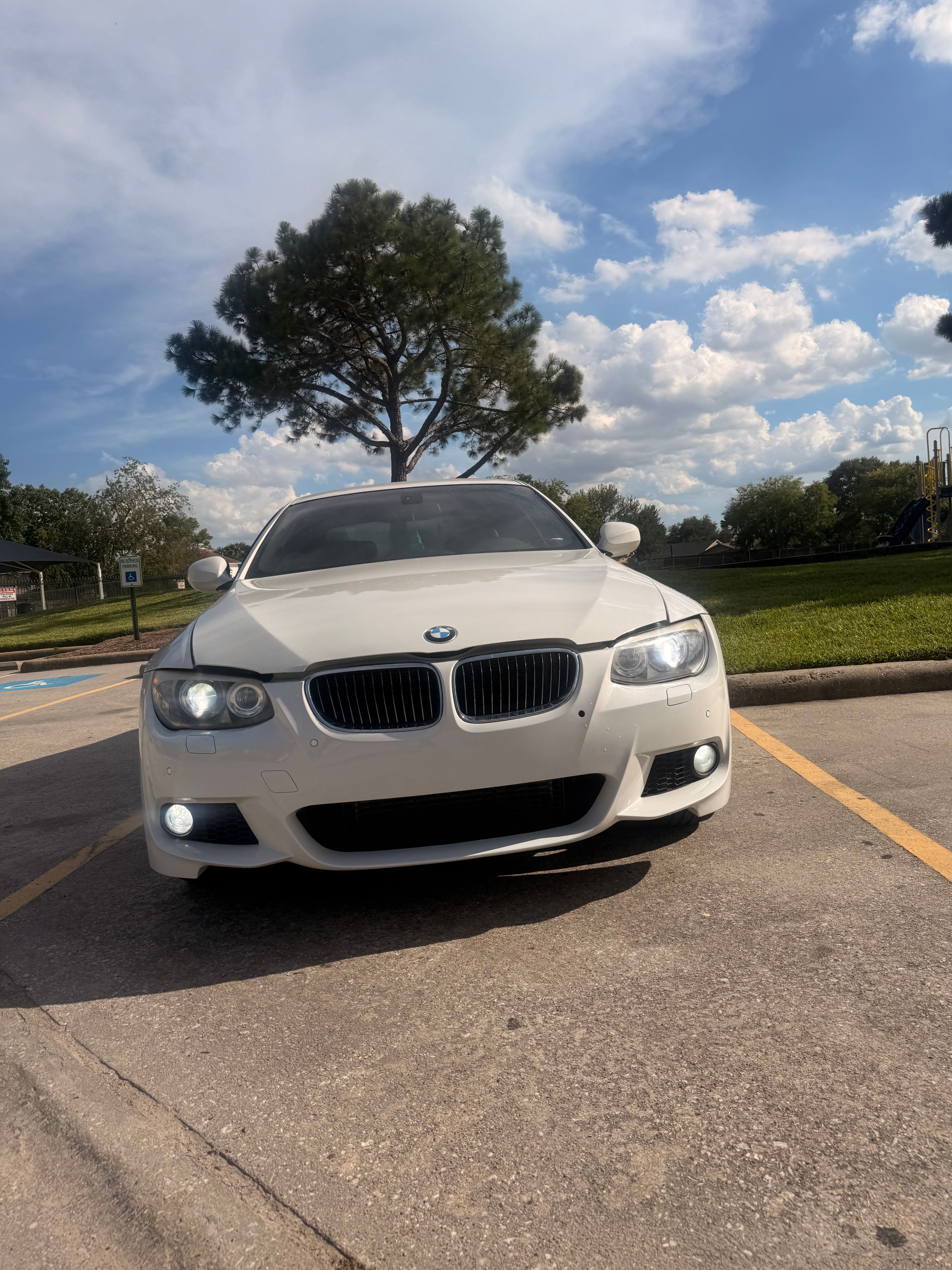 Used 2011 BMW 335i Coupe RWD image 4