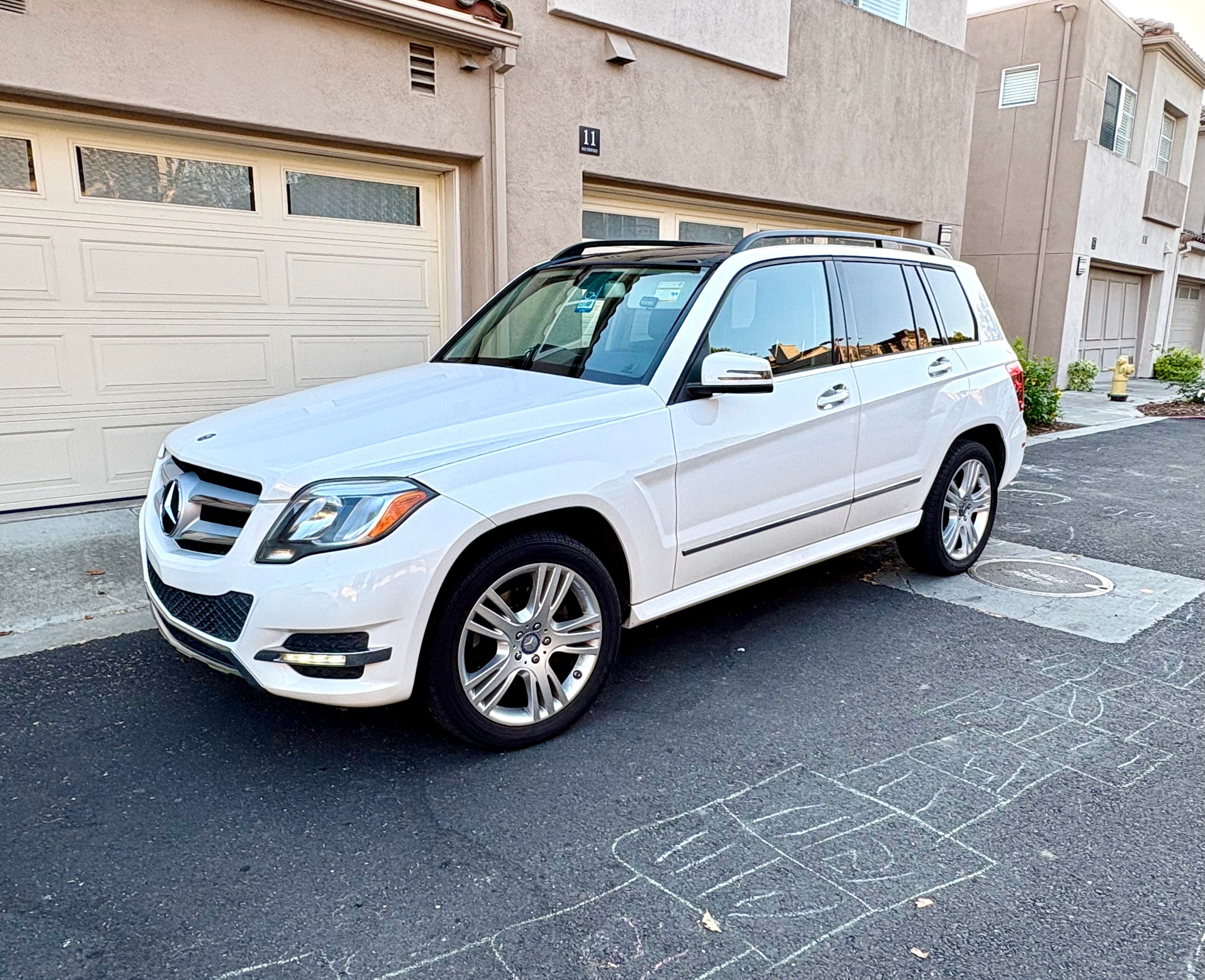 Used 2013 Mercedes-Benz GLK 250 BlueTEC 4MATIC image 10