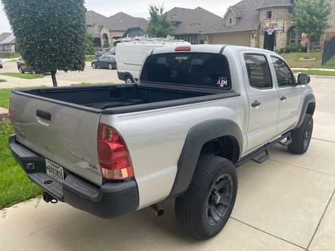 Used 2008 Toyota Tacoma PreRunner RWD image 4