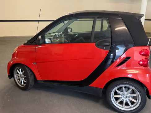 Used 2008 smart fortwo passion RWD image 1