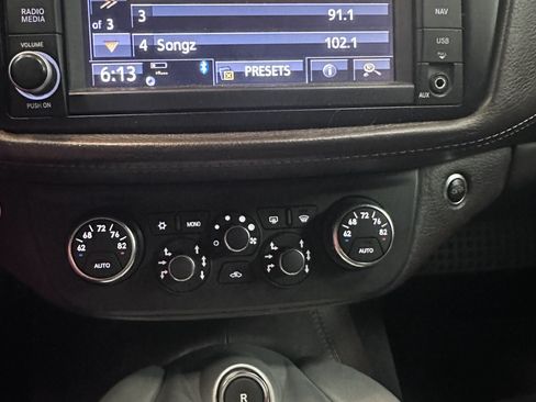 Used 2012 Ferrari FF AWD/4WD image 12