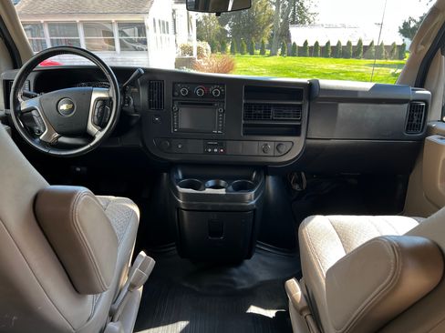 Used 2014 Chevrolet Express 1500 LT w/ LT Preferred Equipment Group image 24
