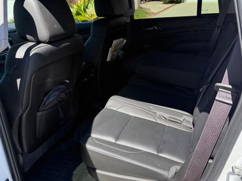 Used 2016 GMC Yukon SLT image 19