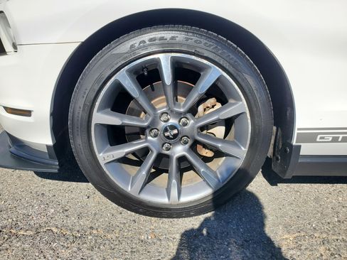 Used 2011 Ford Mustang GT Premium w/ Electronics Pkg image 11