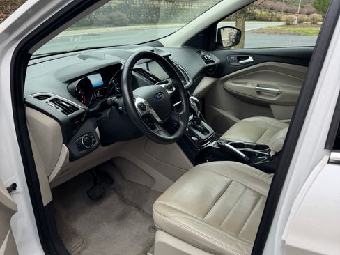 Used 2014 Ford Escape Titanium image 13