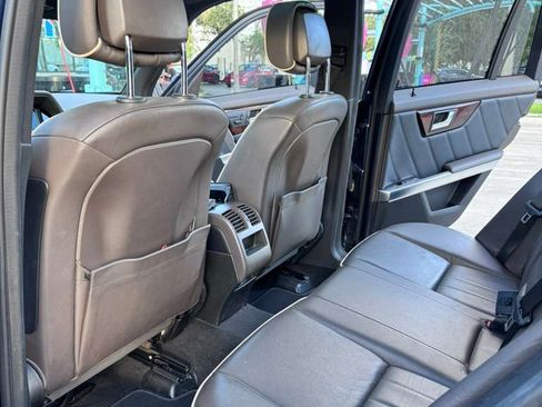 Used 2015 Mercedes-Benz GLK 350 2WD image 8