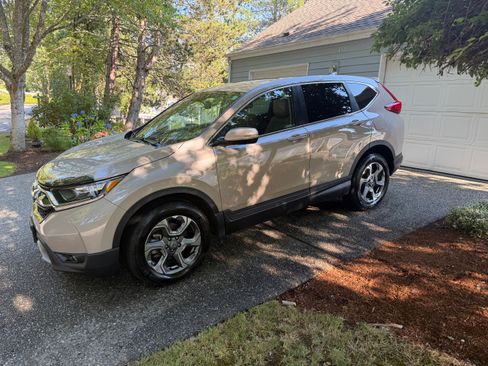 Used 2019 Honda CR-V EX-L image 1