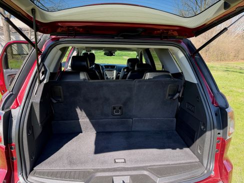 Used 2015 GMC Acadia Denali image 10