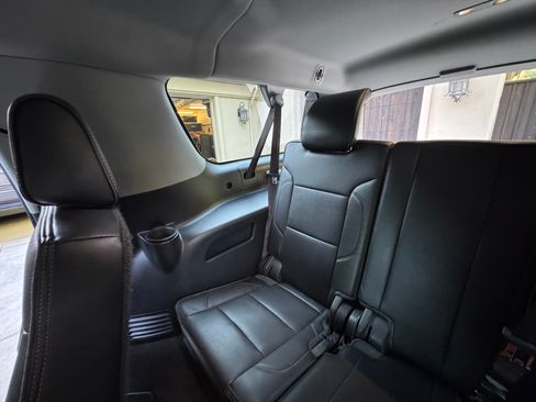 Used 2016 GMC Yukon XL Denali w/ Open Road Package AWD/4WD image 22
