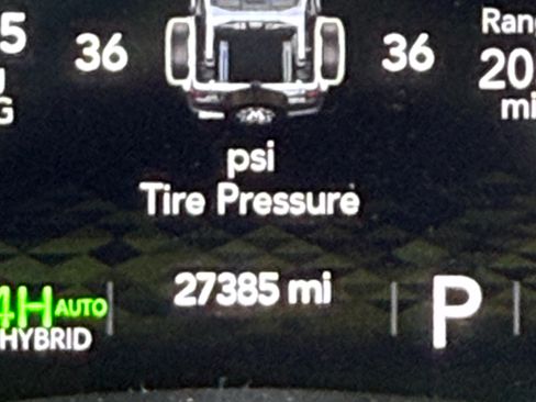 Used 2021 Jeep Wrangler Unlimited Sahara w/ Cold Weather Group image 14