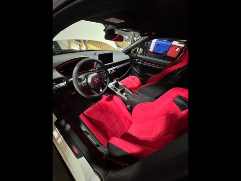 Used 2023 Honda Civic Type R image 6