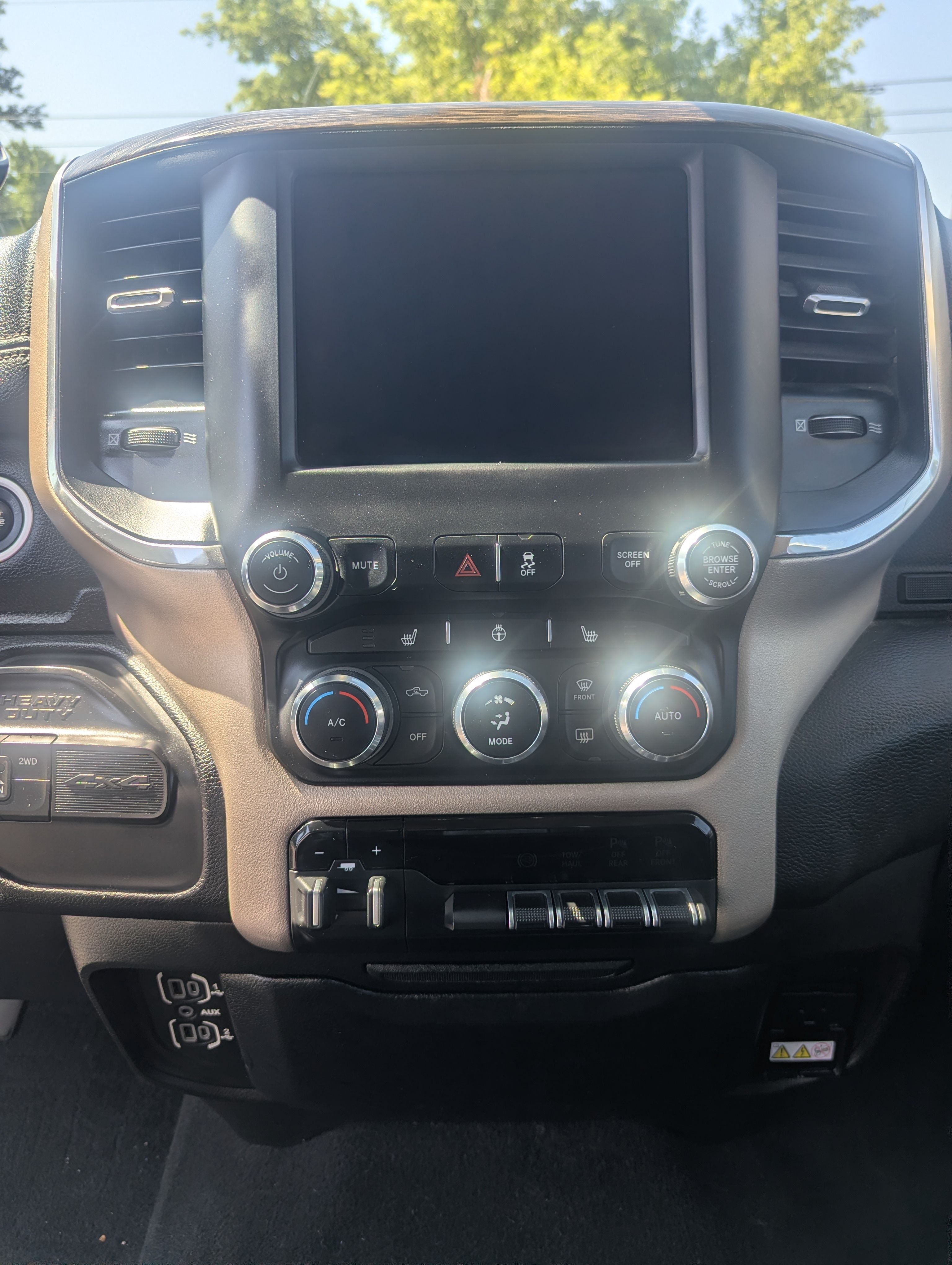 Used 2021 RAM 2500 Laramie AWD/4WD image 24
