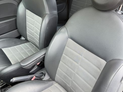 Used 2012 FIAT 500 Sport w/ Safety & Convenience Pkg image 9