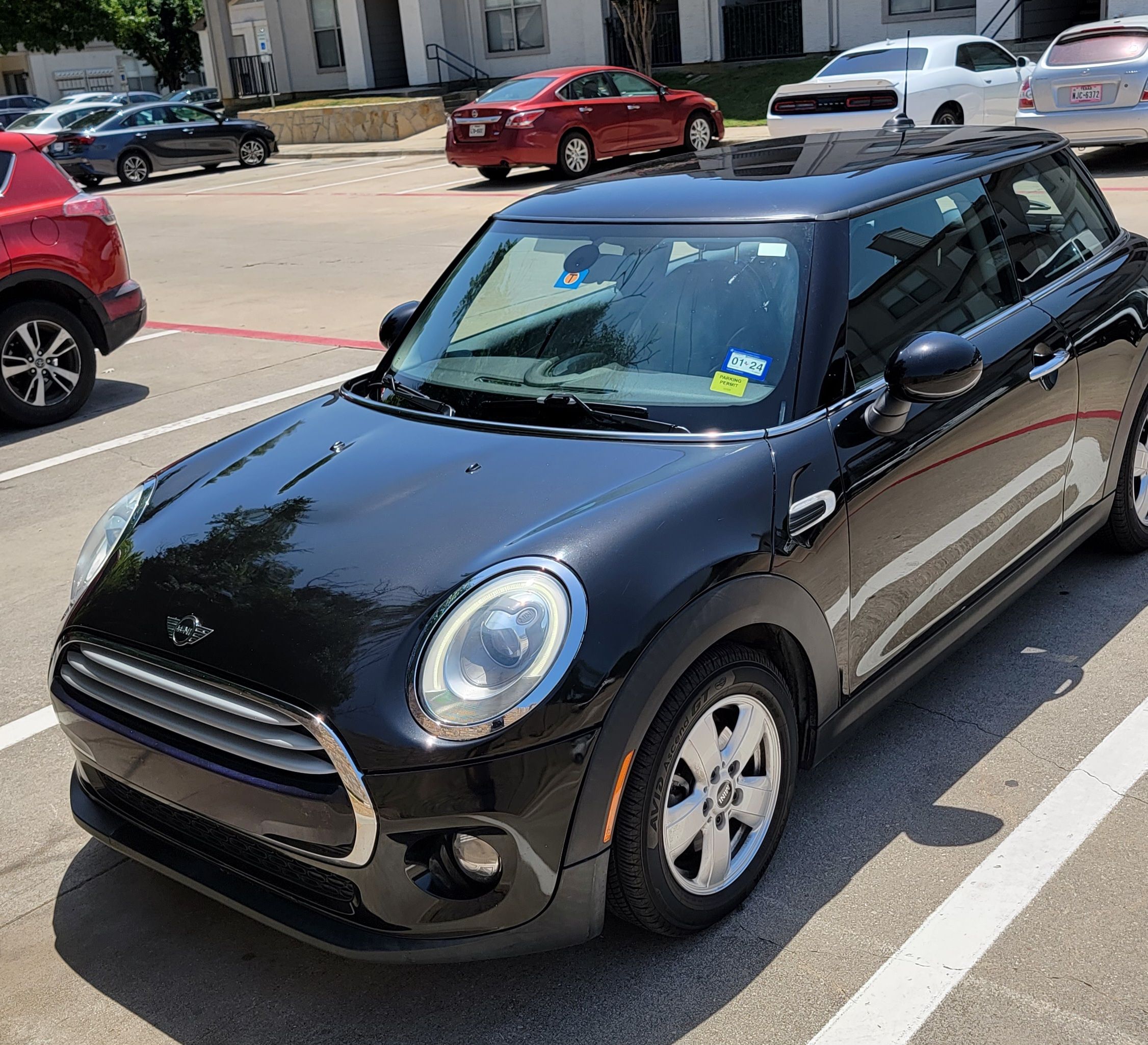 Used 2015 MINI Cooper 2-Door Hardtop FWD image 9
