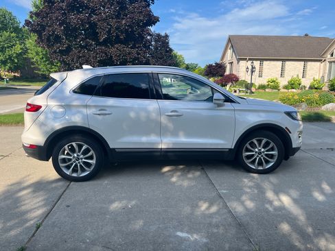 Used 2015 Lincoln MKC AWD w/ Equipment Group 101A Select image 8