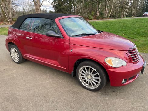 Used 2008 Chrysler PT Cruiser Convertible 2D image 2