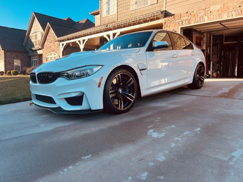 Used 2016 BMW M3 RWD image 6