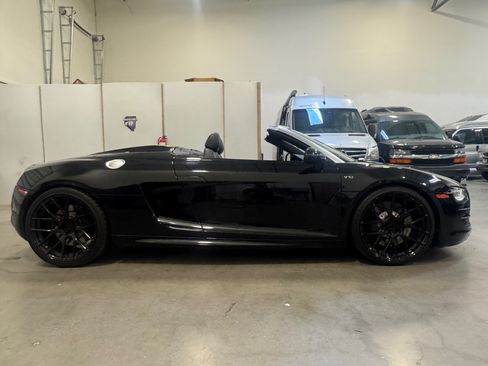 Used 2012 Audi R8 V10 AWD/4WD image 1