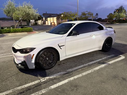 Used 2015 BMW M4 Convertible 2D image 18