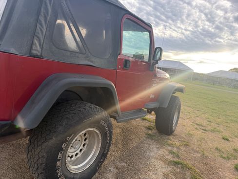 Used 1998 Jeep Wrangler Sport AWD/4WD image 5