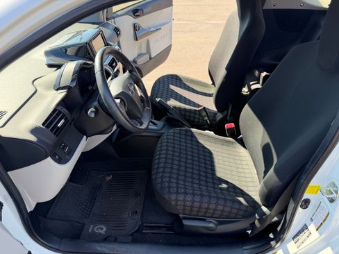 Used 2015 Scion iQ image 6