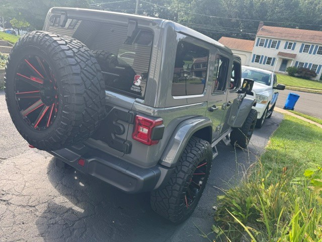 Used 2021 Jeep Wrangler Unlimited Rubicon w/ LED Lighting Group AWD/4WD image 22