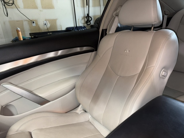 Used 2014 INFINITI Q60 AWD Coupe w/ Premium Package image 15
