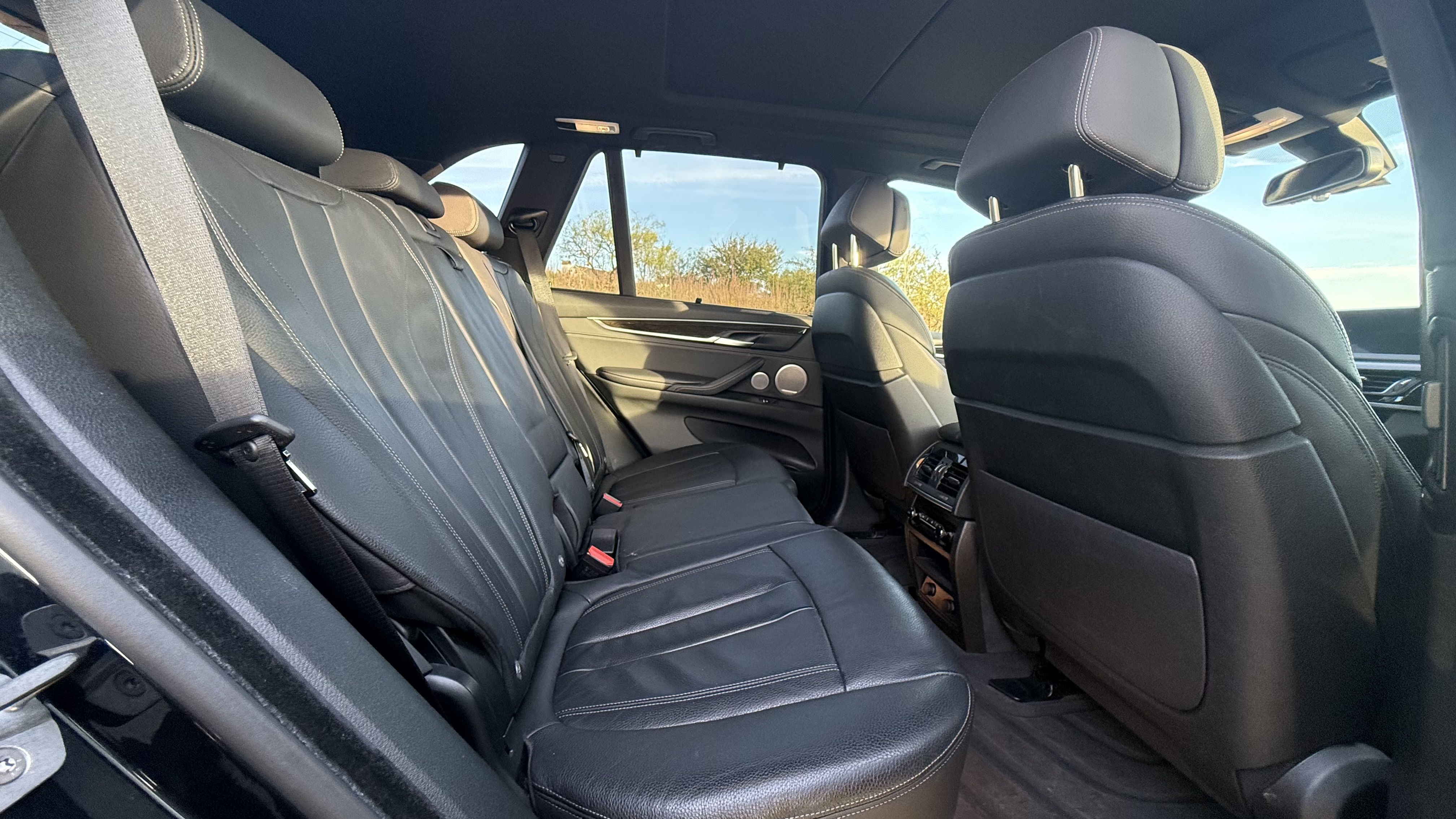 Used 2018 BMW X5 xDrive50i AWD/4WD image 21