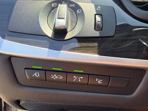 Used 2013 BMW M5 RWD image 8