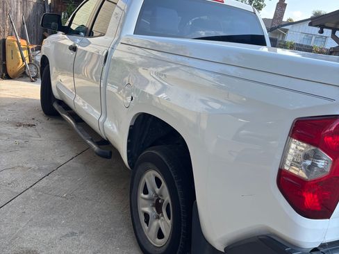 Used 2014 Toyota Tundra SR image 4