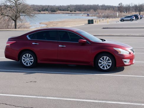 Used 2013 Nissan Altima 2.5 S image 6