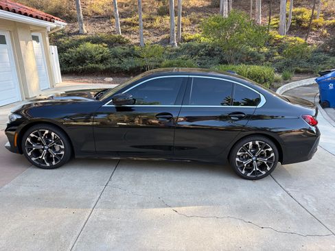 Used 2026 BMW 330i Sedan w/ Premium Package RWD image 6