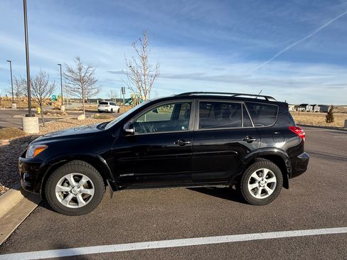 Used 2012 Toyota RAV4 Limited image 2
