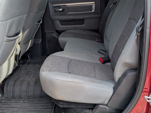 Used 2015 RAM 2500 Big Horn image 9