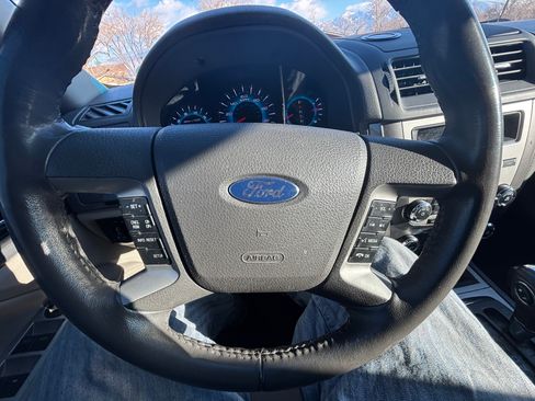 Used 2012 Ford Fusion SEL image 10