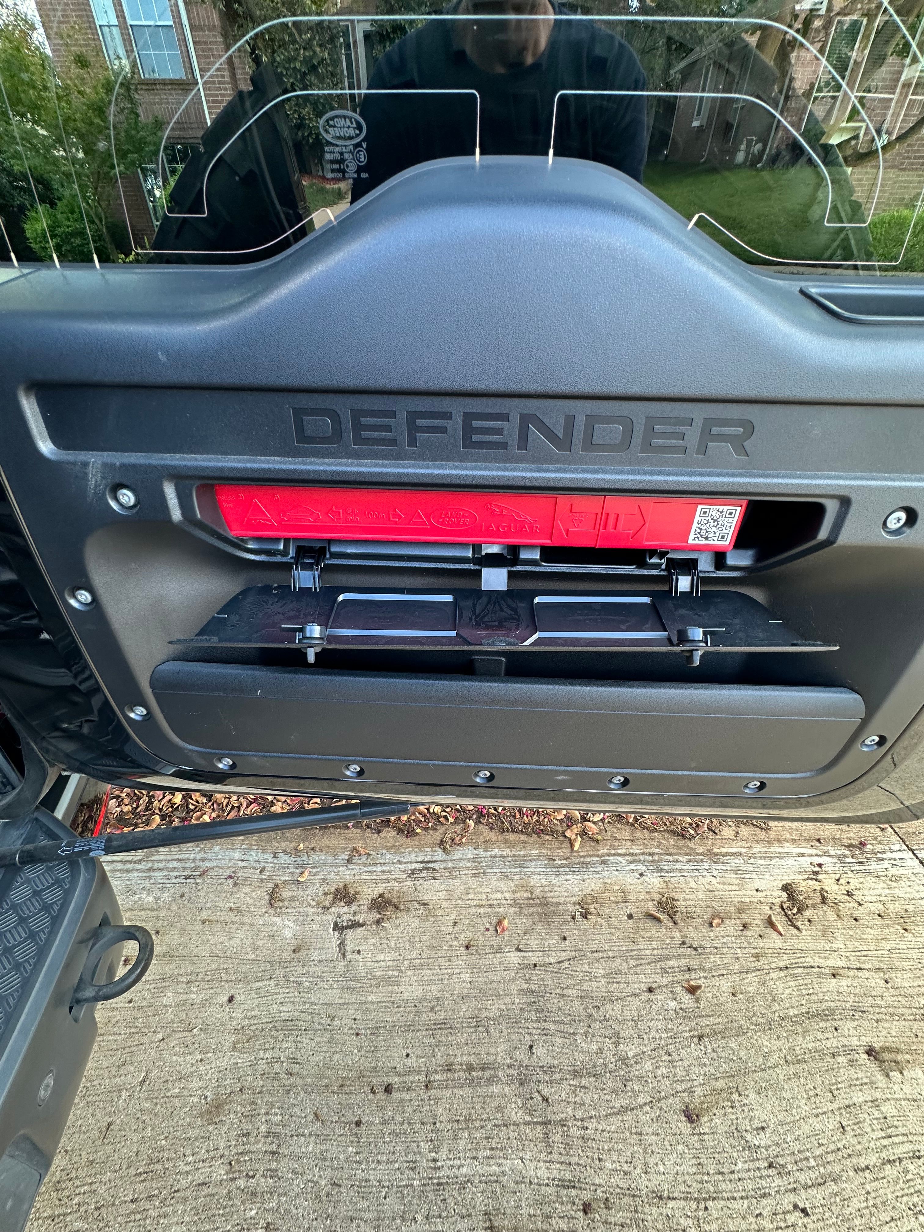 Used 2024 Land Rover Defender 130 Outbound AWD/4WD image 21