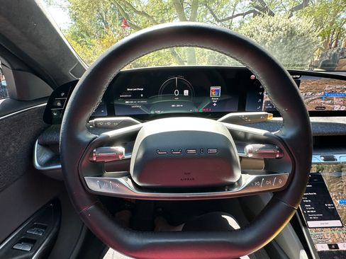 Used 2023 Lucid Air Pure image 4