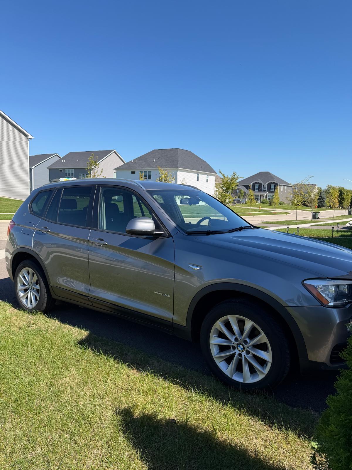 Used 2016 BMW X3 xDrive28i AWD/4WD image 4