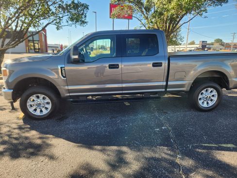 Used 2022 Ford F250 XLT image 14