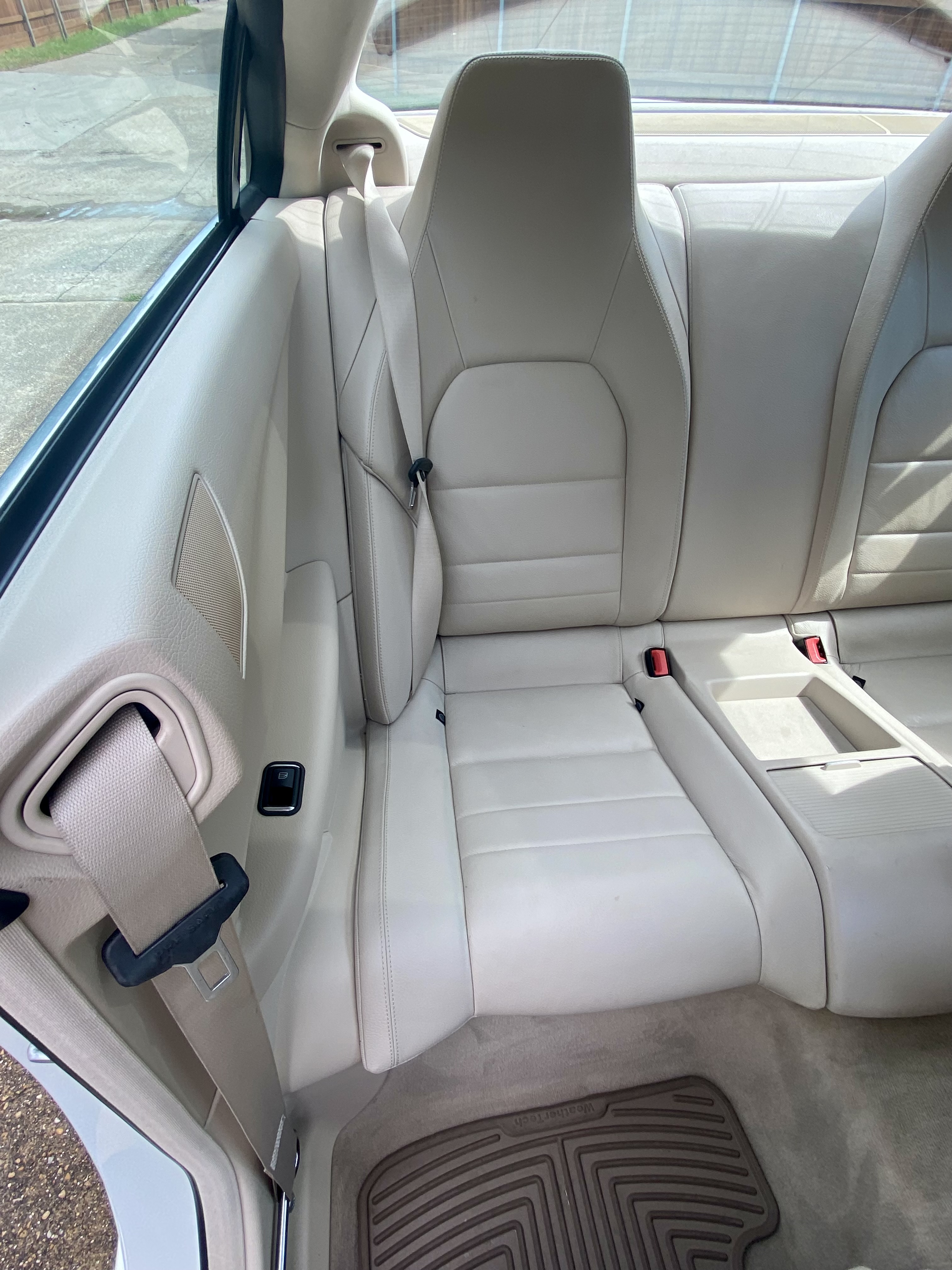 Used 2017 Mercedes-Benz E 400 Coupe image 18