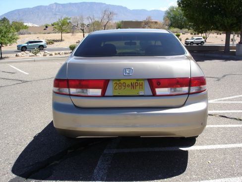 Used 2003 Honda Accord EX image 6