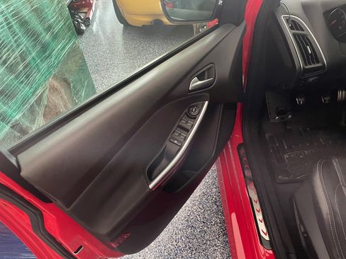 Used 2013 Ford Focus ST image 14