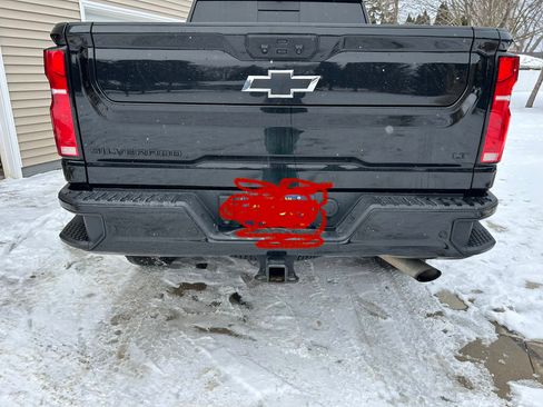 Used 2024 Chevrolet Silverado 2500 LT w/ Midnight Edition image 2