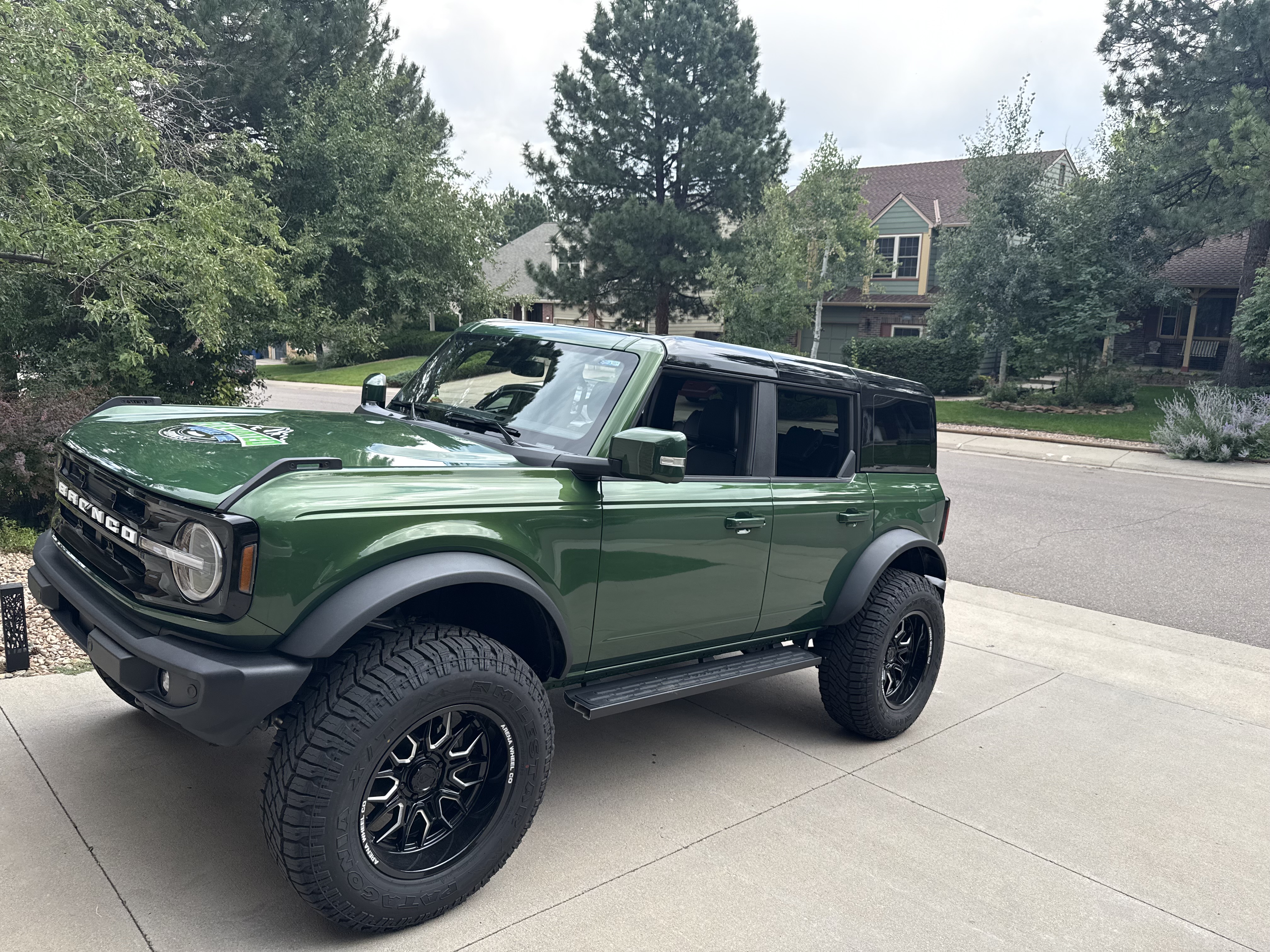 Used 2024 Ford Bronco Outer Banks AWD/4WD image 11