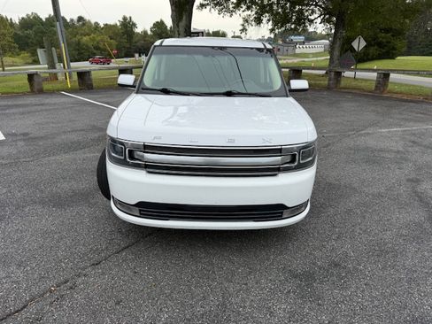Used 2019 Ford Flex Limited image 2