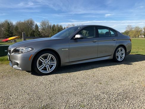Used 2014 BMW 535i 535i Sedan 4D image 8