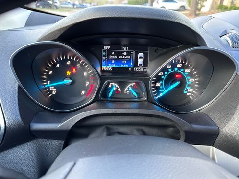 Used 2013 Ford Escape SEL image 8