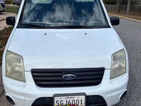 Used 2011 Ford Transit Connect XLT image 1