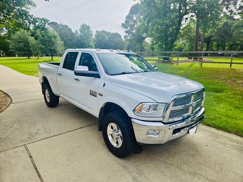 Used 2014 RAM 2500 Power Wagon Laramie AWD/4WD image 13