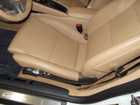 Used 2013 Porsche 911 Carrera image 12